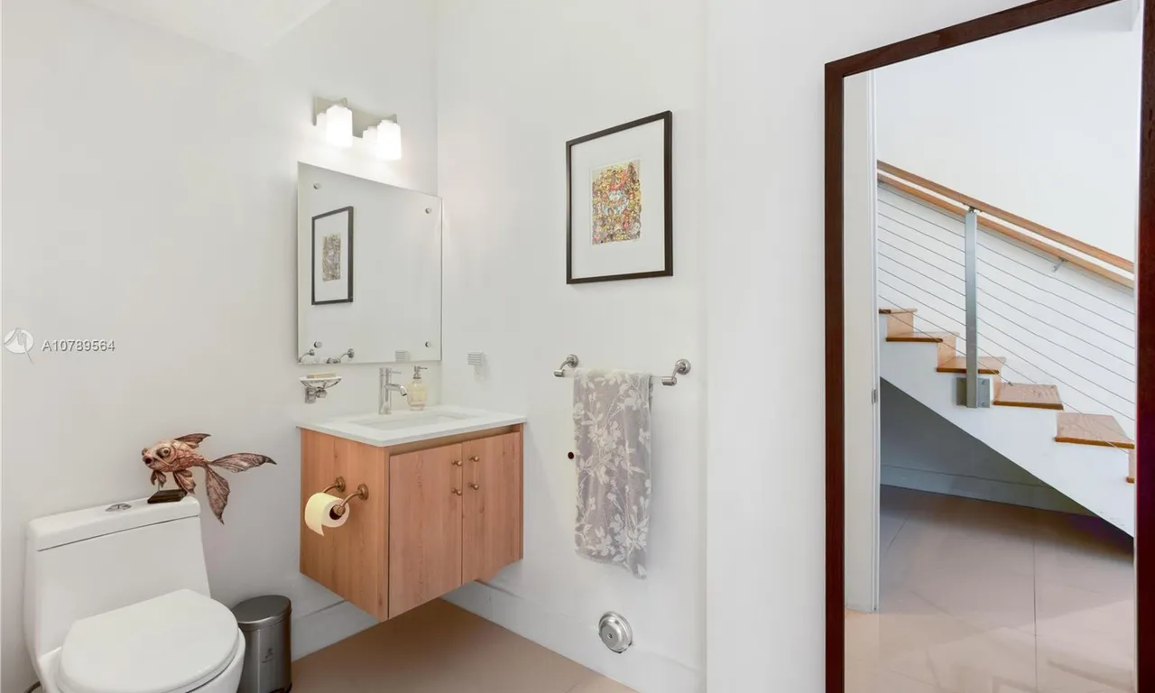 2943 SW 23rd St, Miami FL 33145