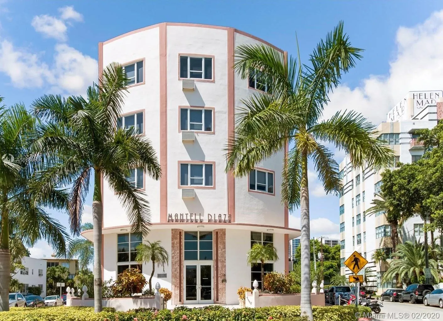 1 bath for sale at 255 W 24th St # 204, Miami Beach FL 33140