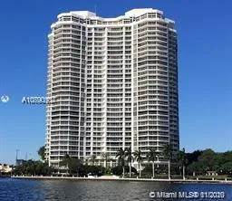 3 bedroom 3 bath for sale at 2600 Island Blvd # 2603, Aventura FL 33160