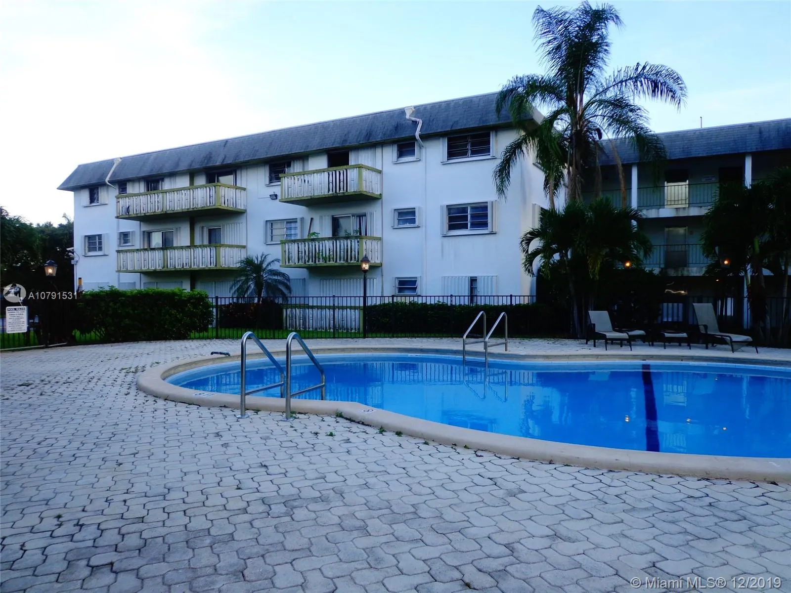 15225 NE 6th Ave # B108, Miami FL 33162