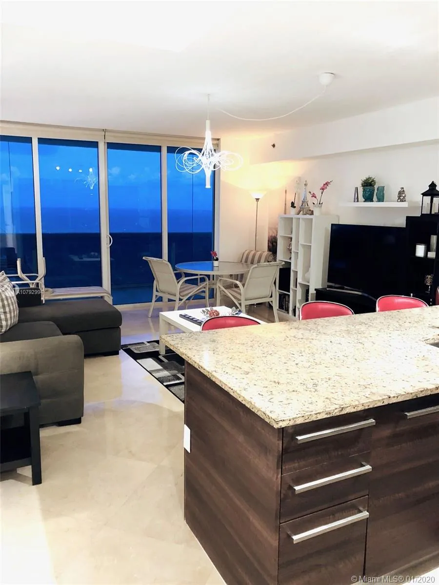 1 bedroom 1 bath for rent at 1830 S Ocean Dr # 4812, Hallandale Beach FL 33009