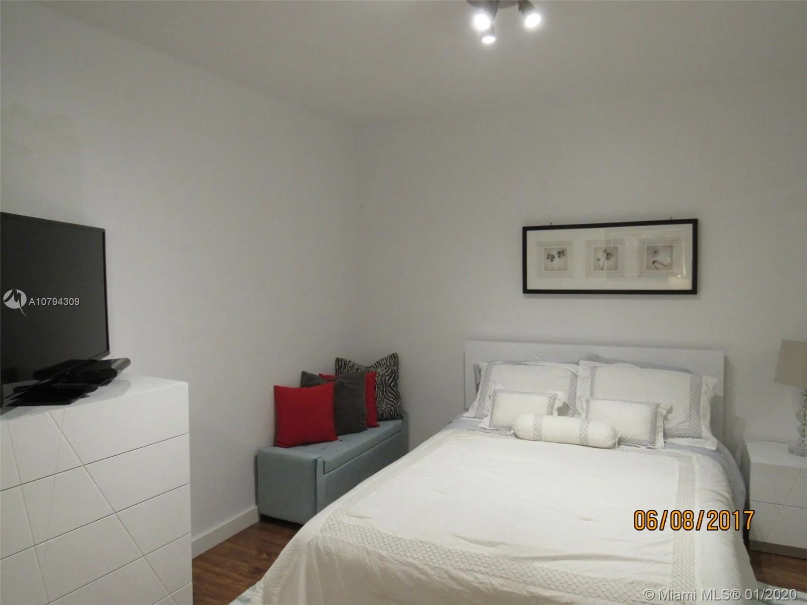 1830 S Ocean Dr # 1509, Hallandale Beach FL 33009