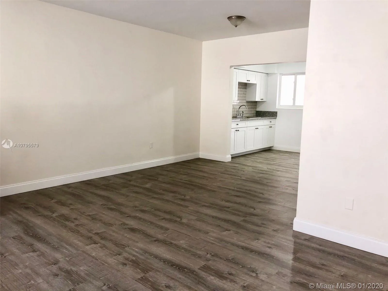 105 S Shore Dr # 2, Miami Beach FL 33141