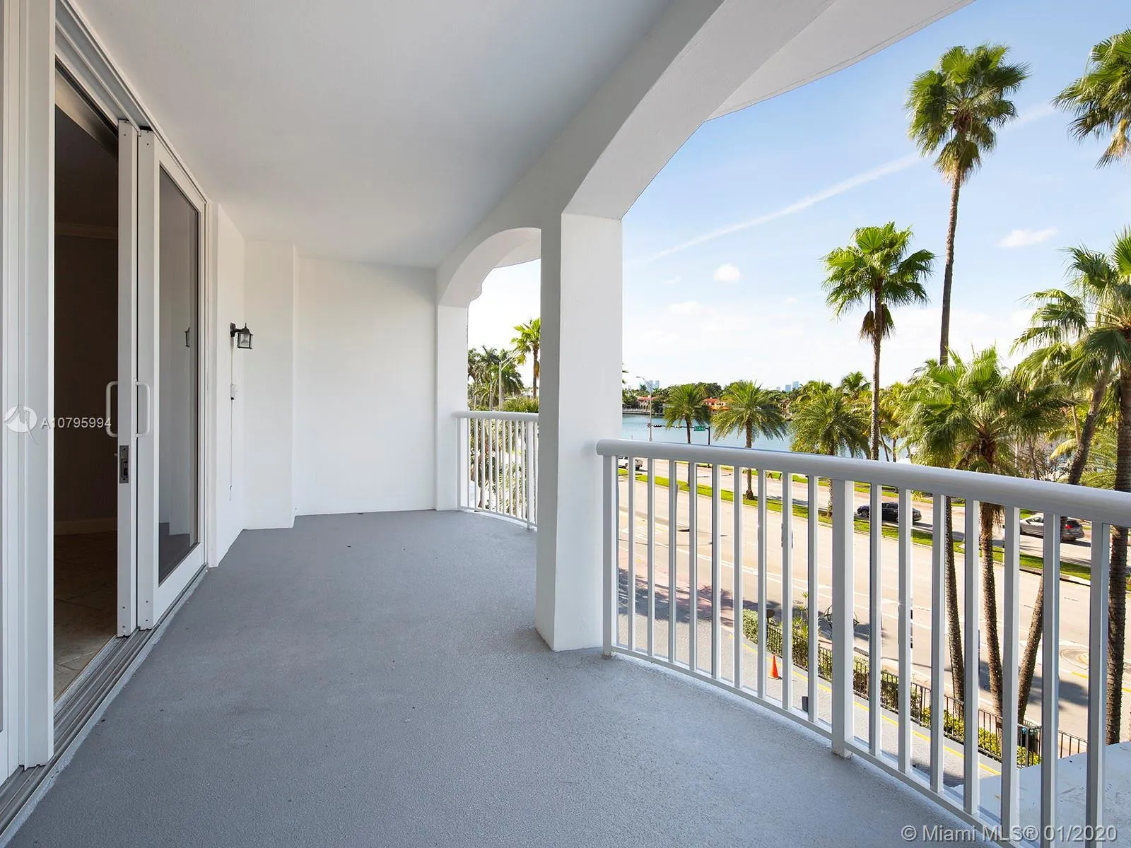 5401 Collins Ave # 129, Miami Beach FL 33140