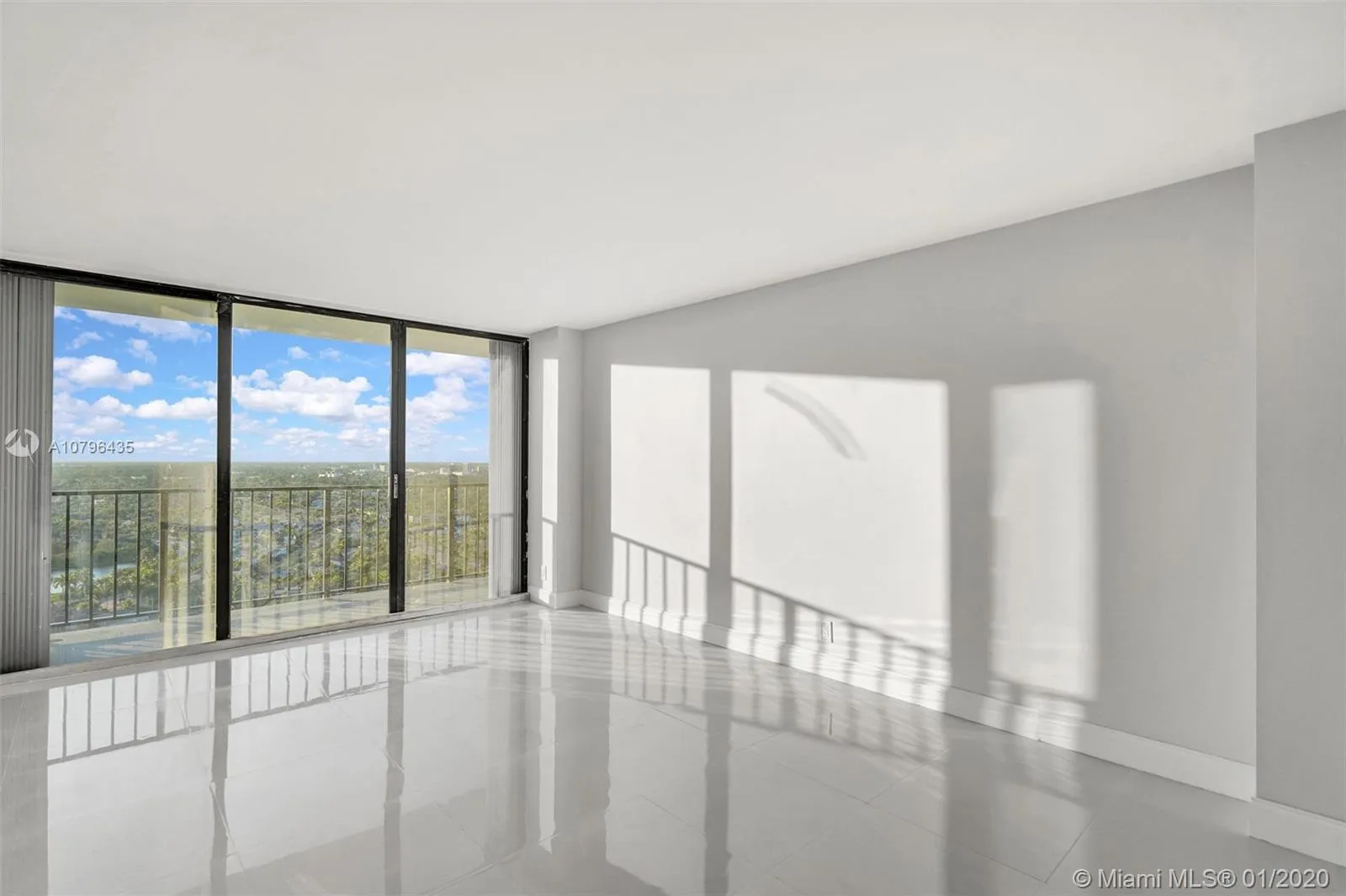 2401 S Ocean Dr # B6, Hollywood FL 33019