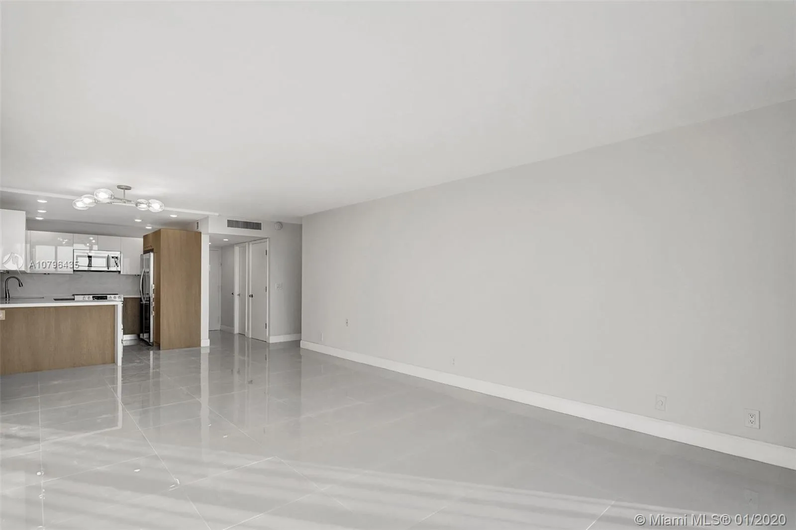2401 S Ocean Dr # B6, Hollywood FL 33019
