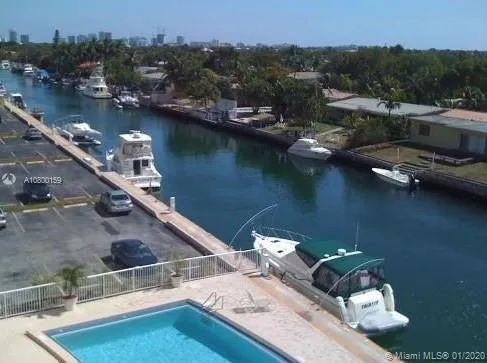 2000 NE 135th St # 504, North Miami FL 33181