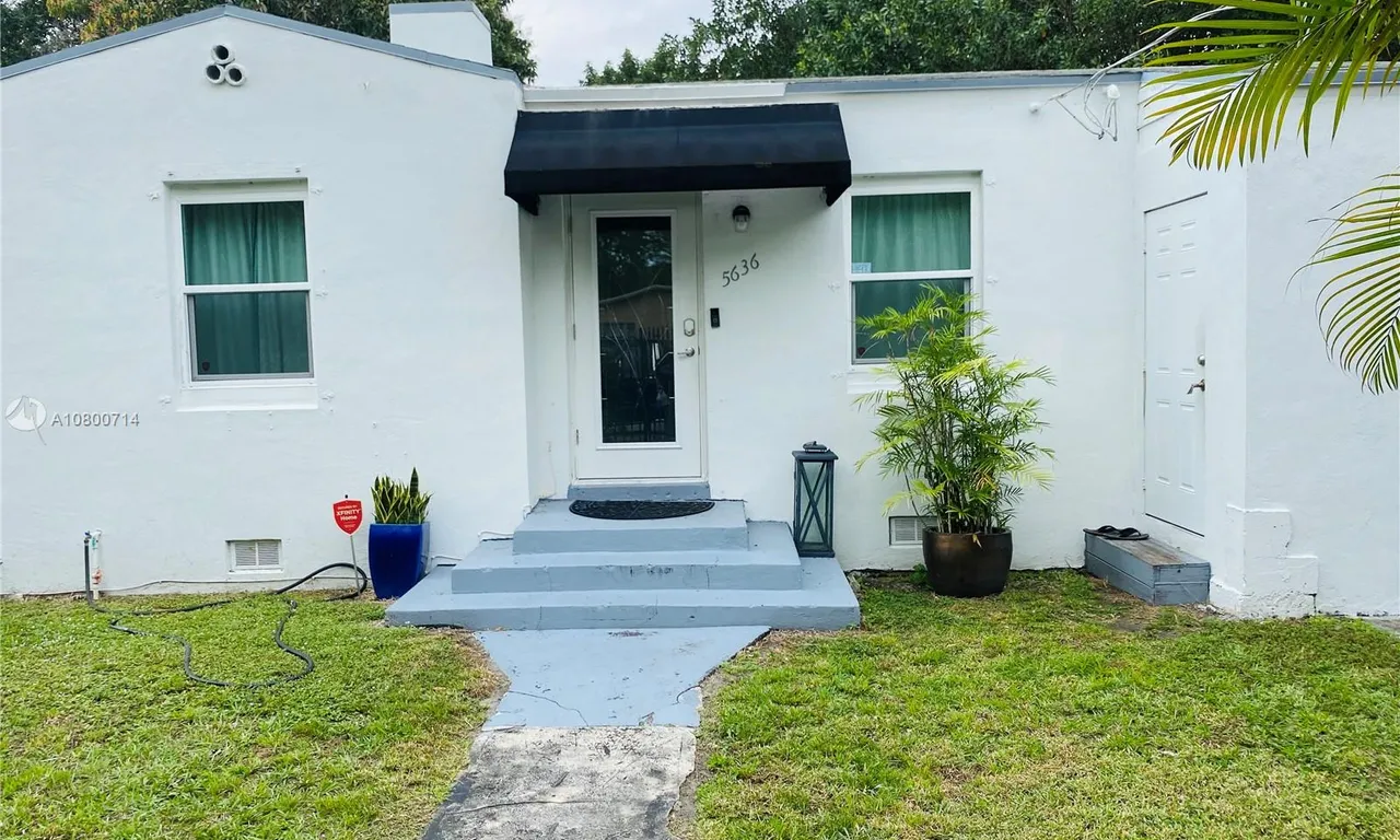 2 bedroom 1 bath for sale at 5636 NW 4th Ave, Miami FL 33127