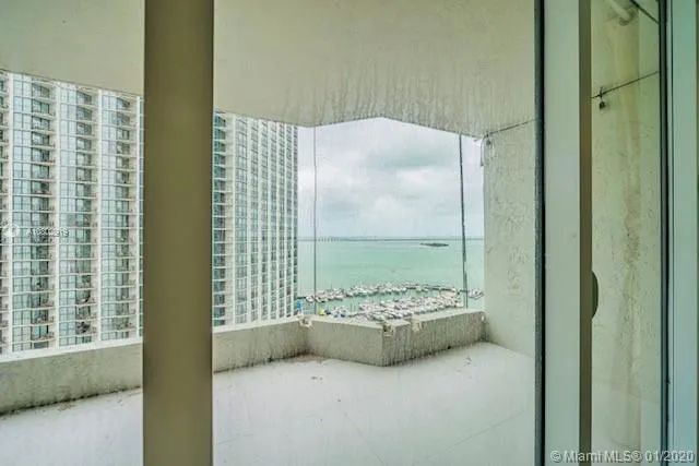 555 NE 15th St # 17F, Miami FL 33132