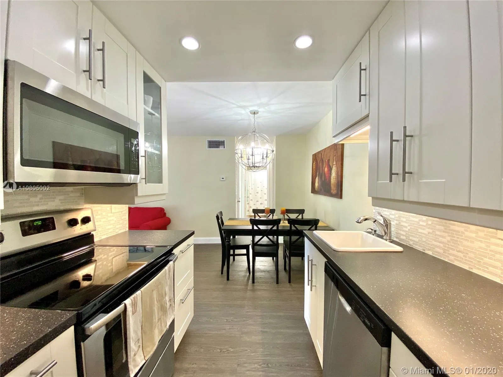 1 bedroom 1 bath for sale at 1620 West Ave # 401, Miami Beach FL 33139