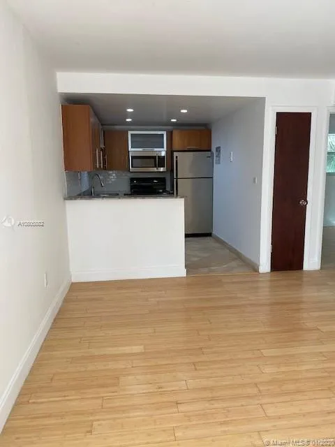 651 NE 60th St # 25, Miami FL 33137