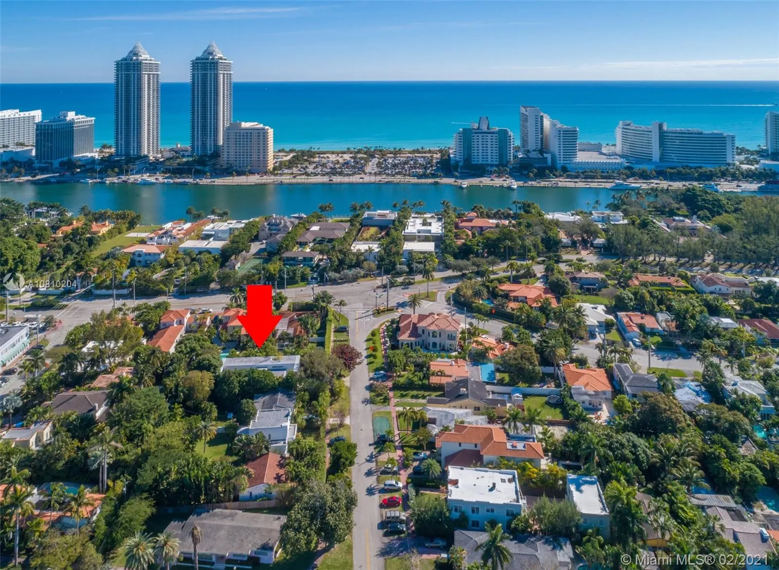 335 W 46th St, Miami Beach FL 33140