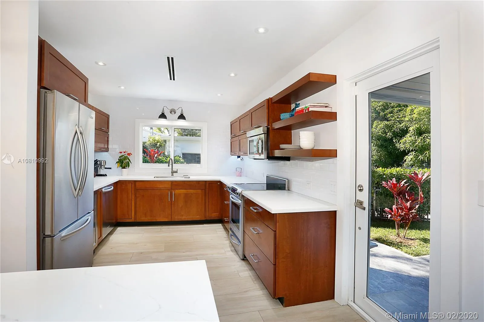 1223 NE 102nd St, Miami Shores FL 33138