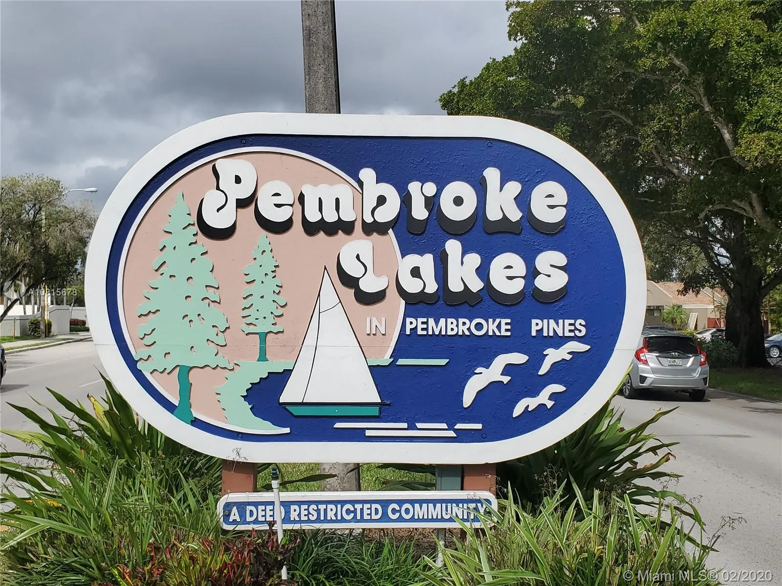 3 bedroom 2 bath for sale at 11233 NW 15th Pl, Pembroke Pines FL 33026