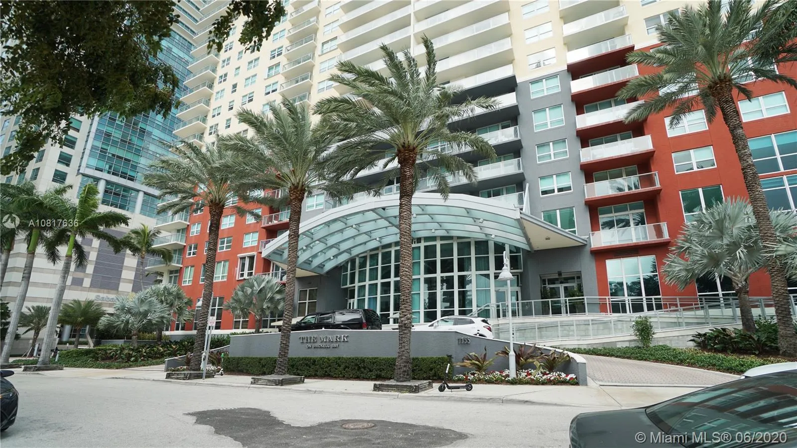 2 bedroom 2 bath for sale at 1155 Brickell Bay Dr # 903, Miami FL 33131