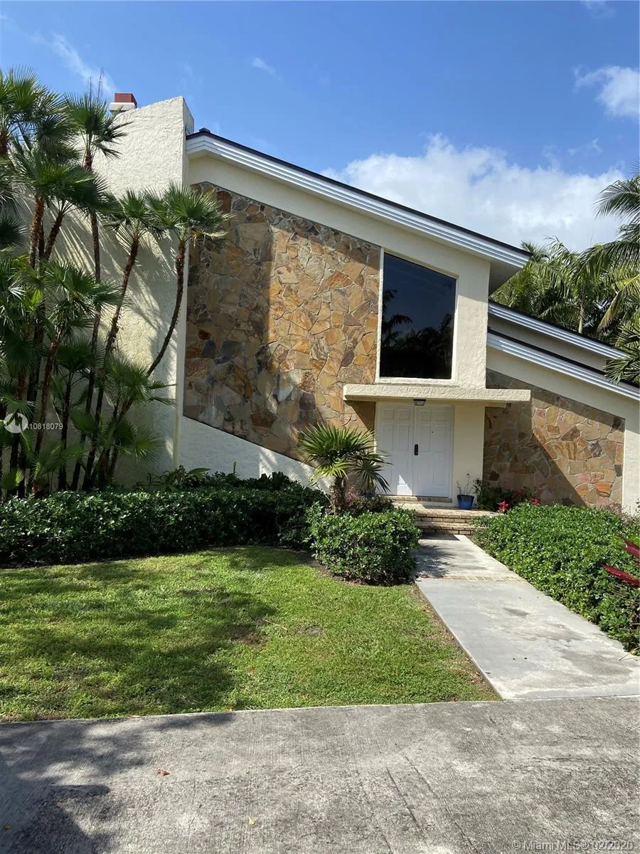 14540 Sailfish Dr, Coral Gables FL 33158
