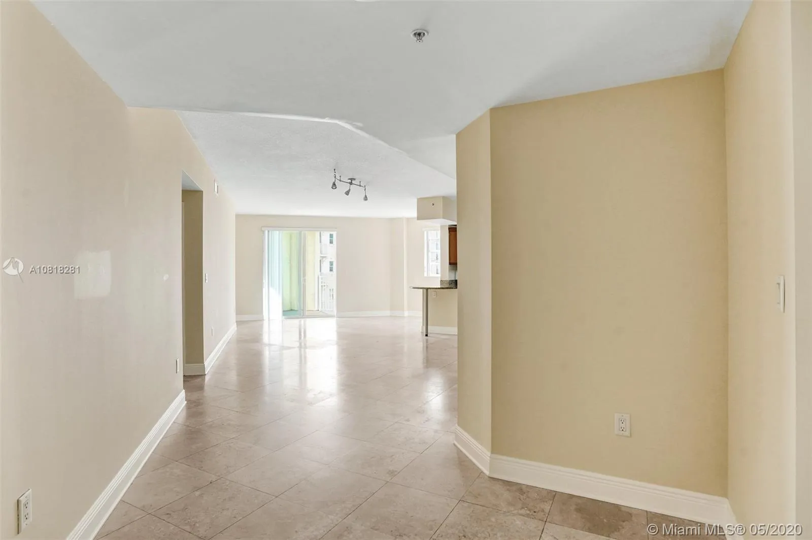 7275 SW 90th St # C410, Miami FL 33156