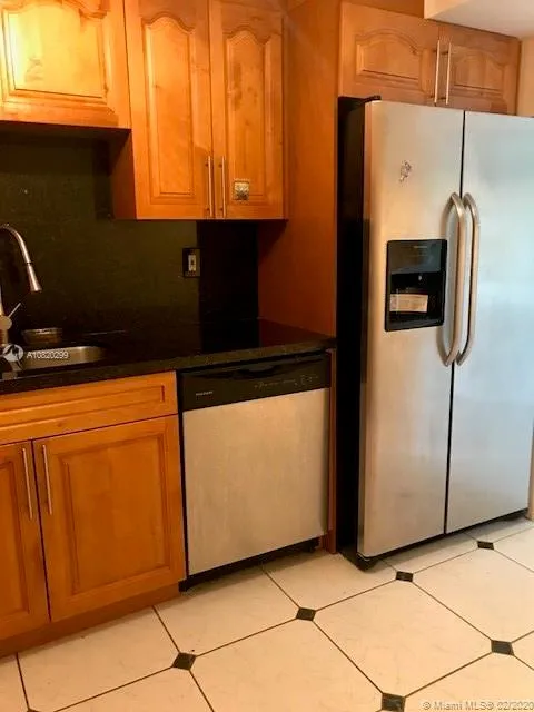 210 174th St # 604, Sunny Isles Beach FL 33160