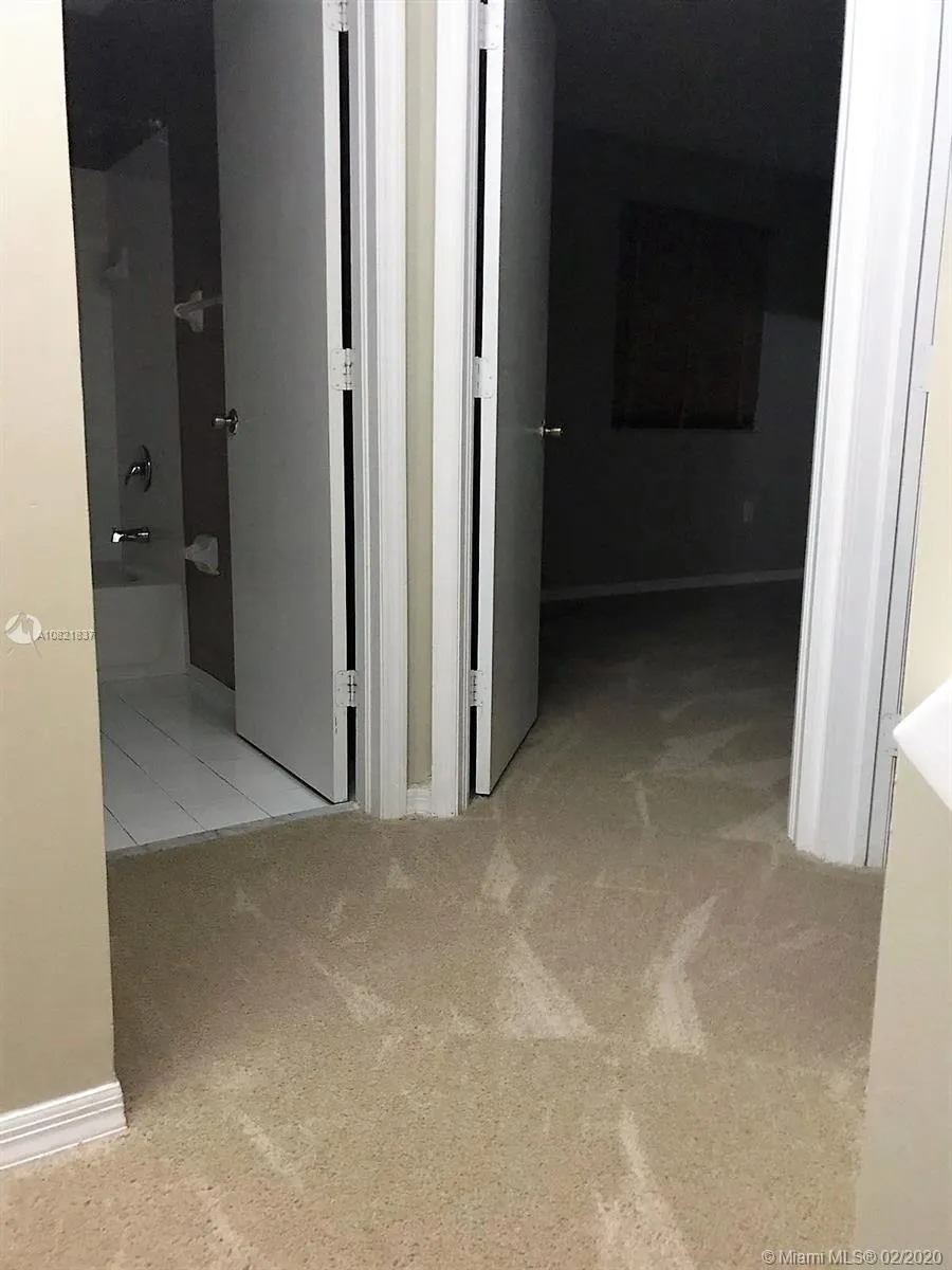 18706 SW 100th Ave # 18706, Cutler Bay FL 33157