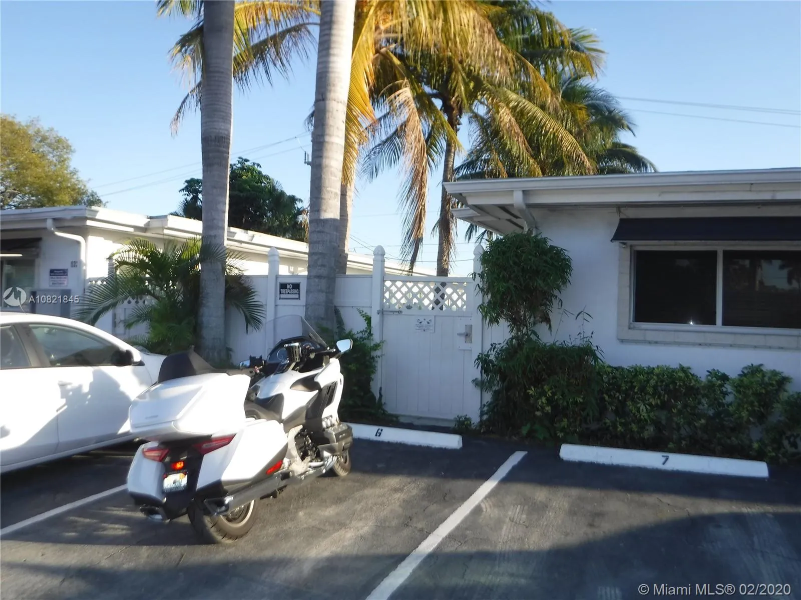 932 Moffett St # 6, Hallandale Beach FL 33009