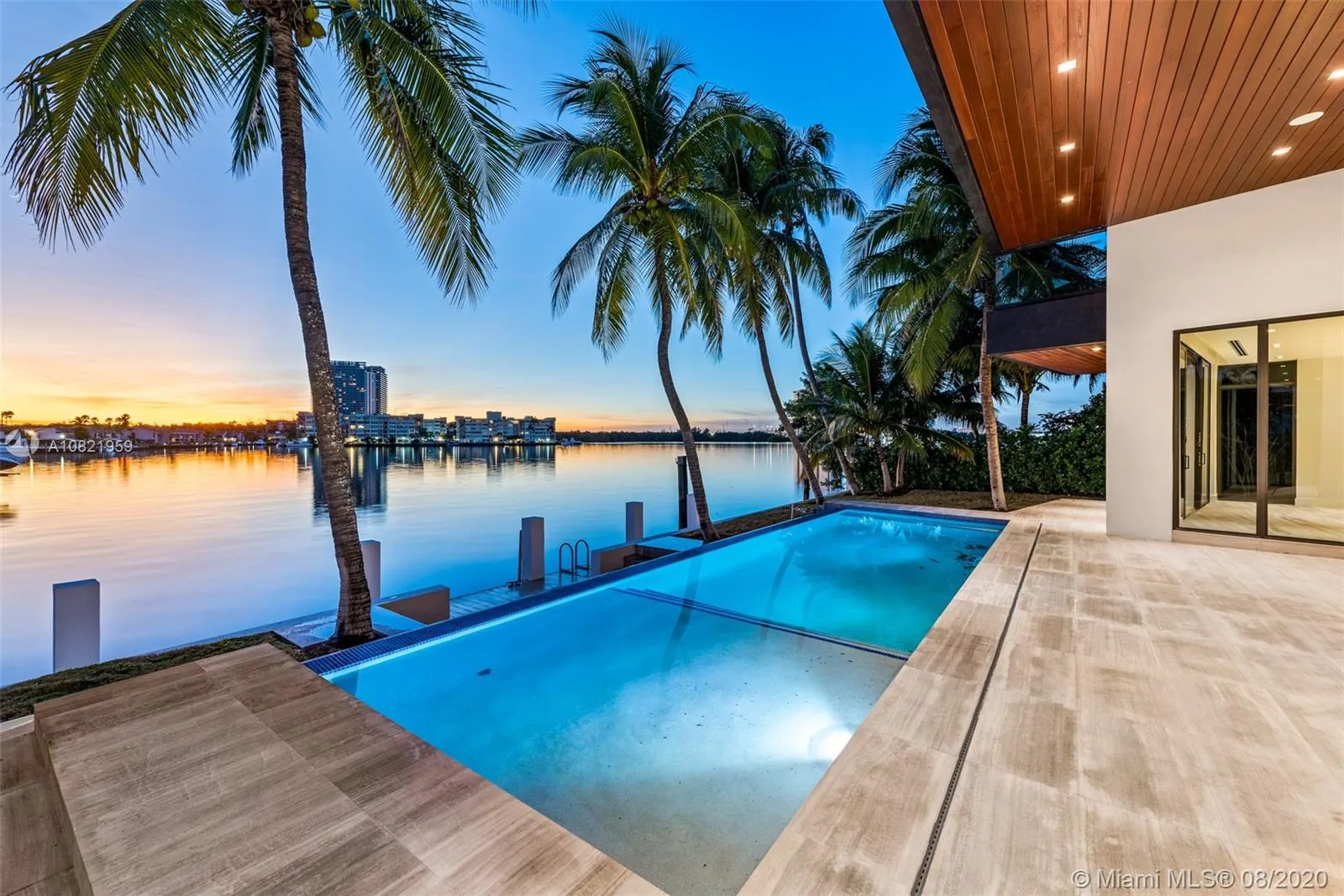 16470 NE 30th Ave, North Miami Beach FL 33160