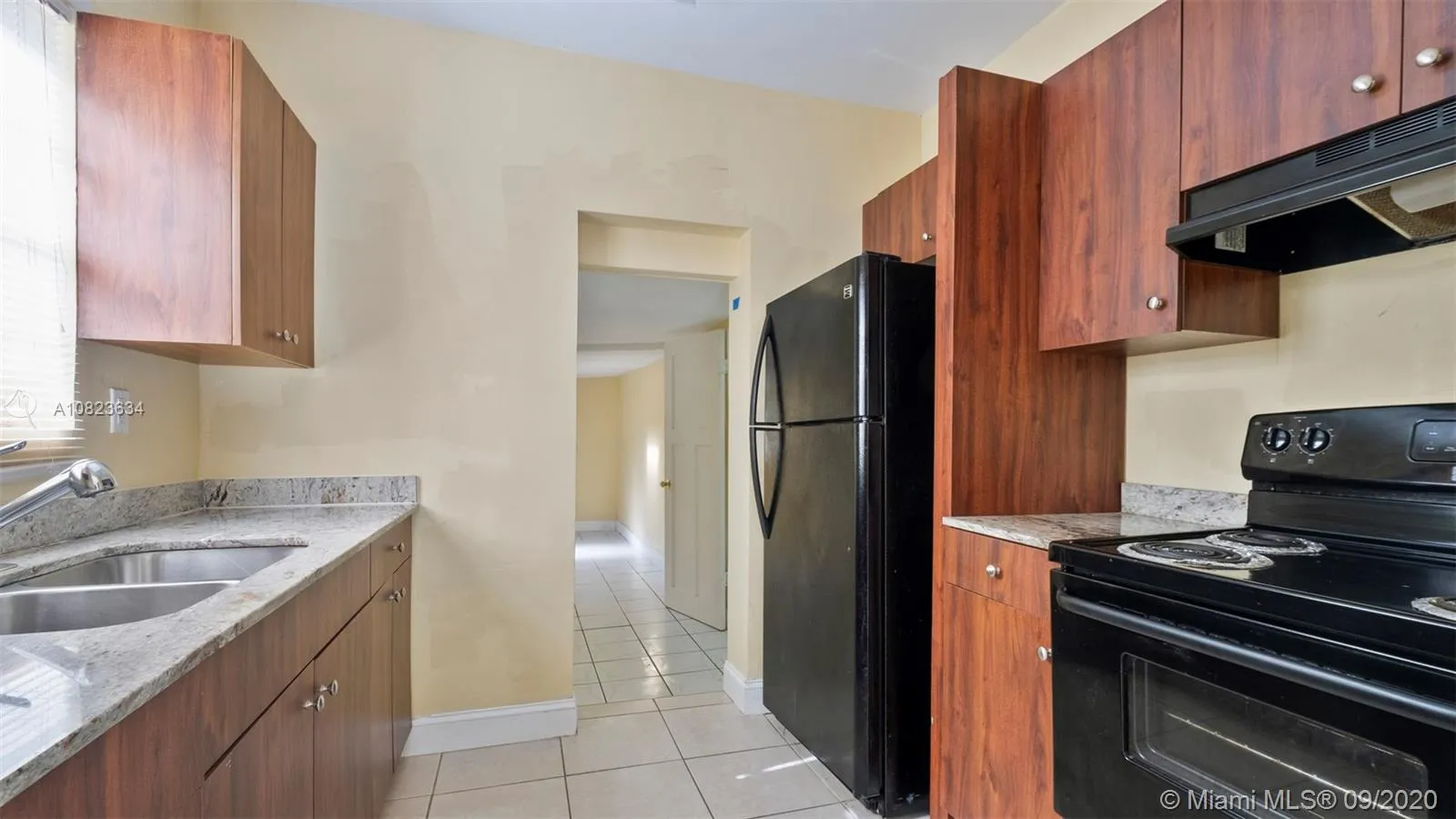 1369 Biarritz Dr, Miami Beach FL 33141
