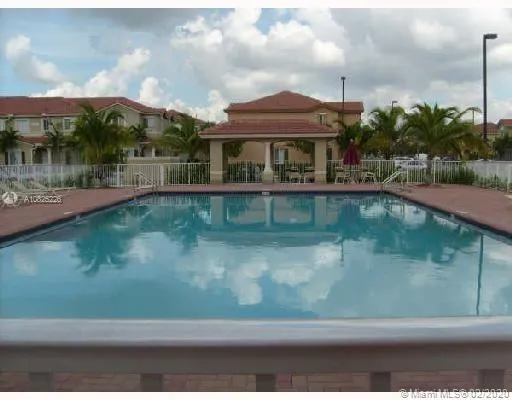 10778 NW 84th St # 27, Doral FL 33178