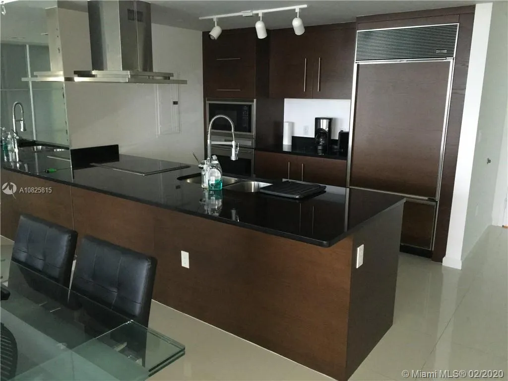 495 Brickell Ave # 3903, Miami FL 33131
