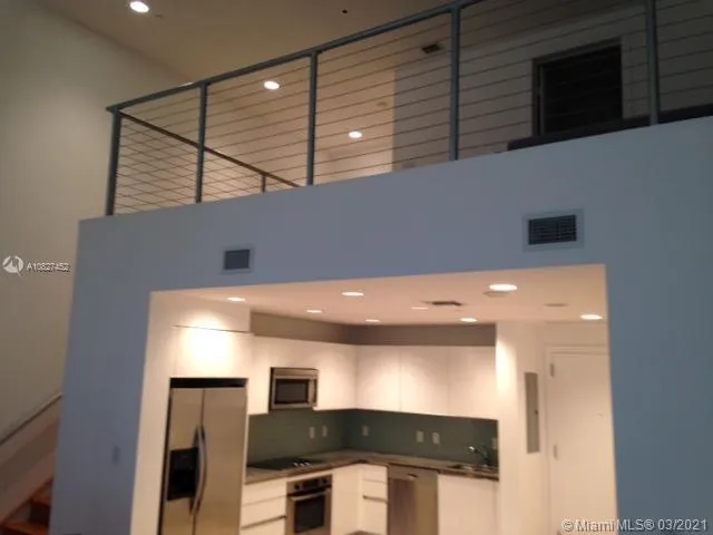 1060 Brickell Ave # 415, Miami FL 33131