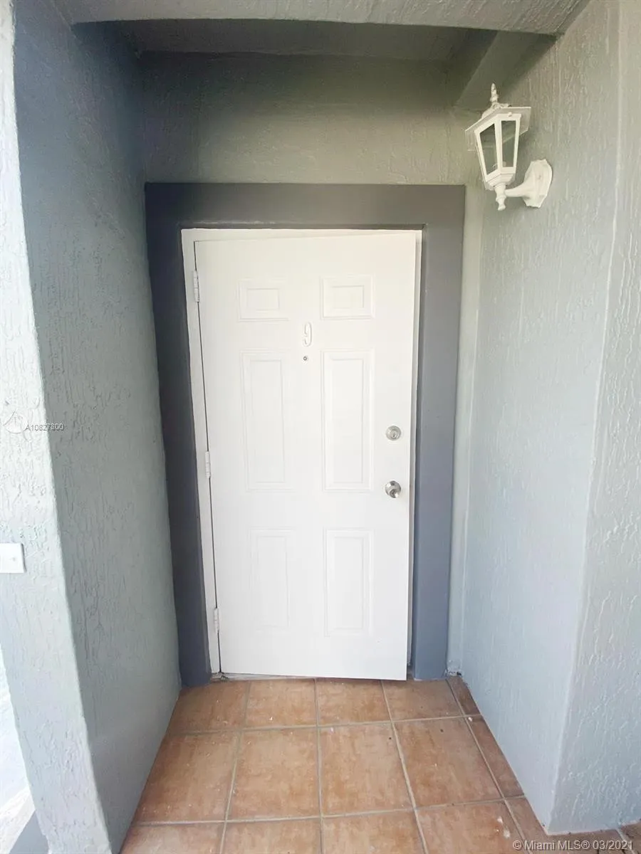 328 NW 12th Ave # 9, Miami FL 33128