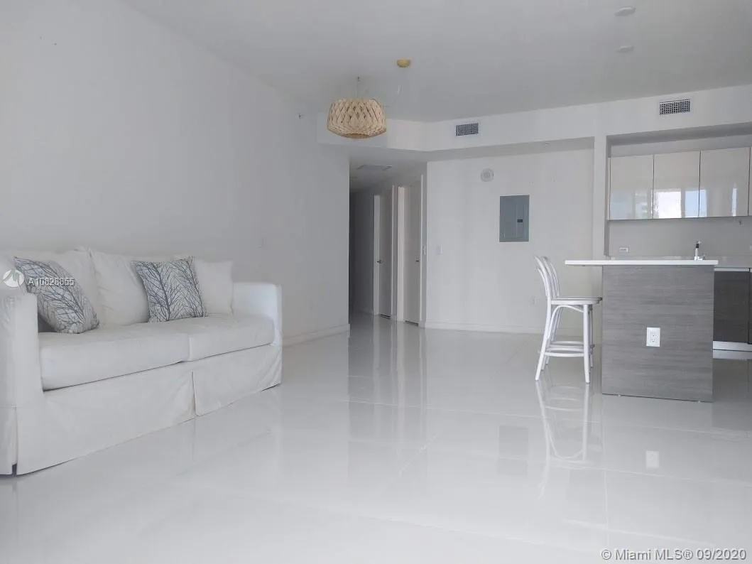 1100 S Miami Ave # 3810, Miami FL 33130