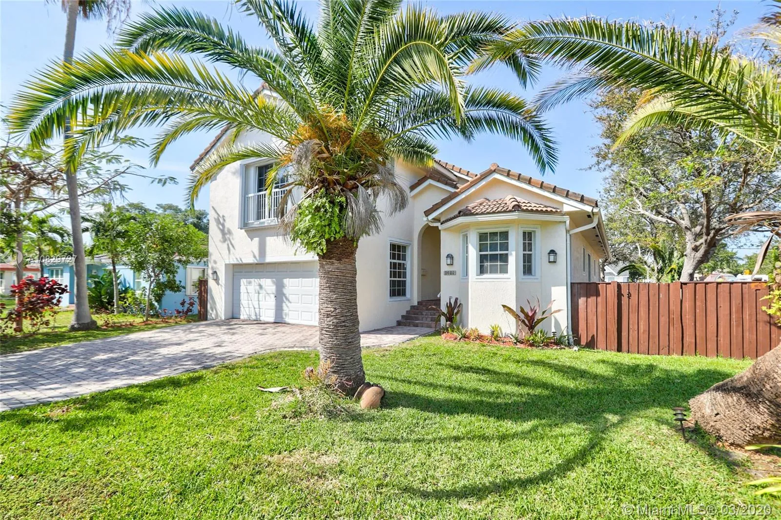 1401 Dewey St, Hollywood FL 33020