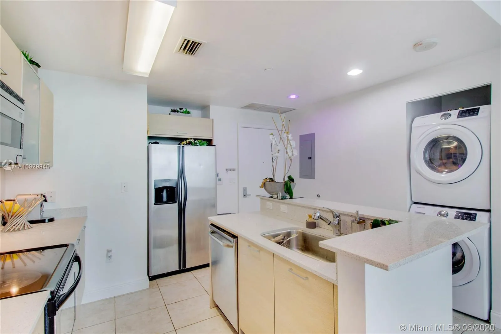 350 NE 24th St # 406, Miami FL 33137