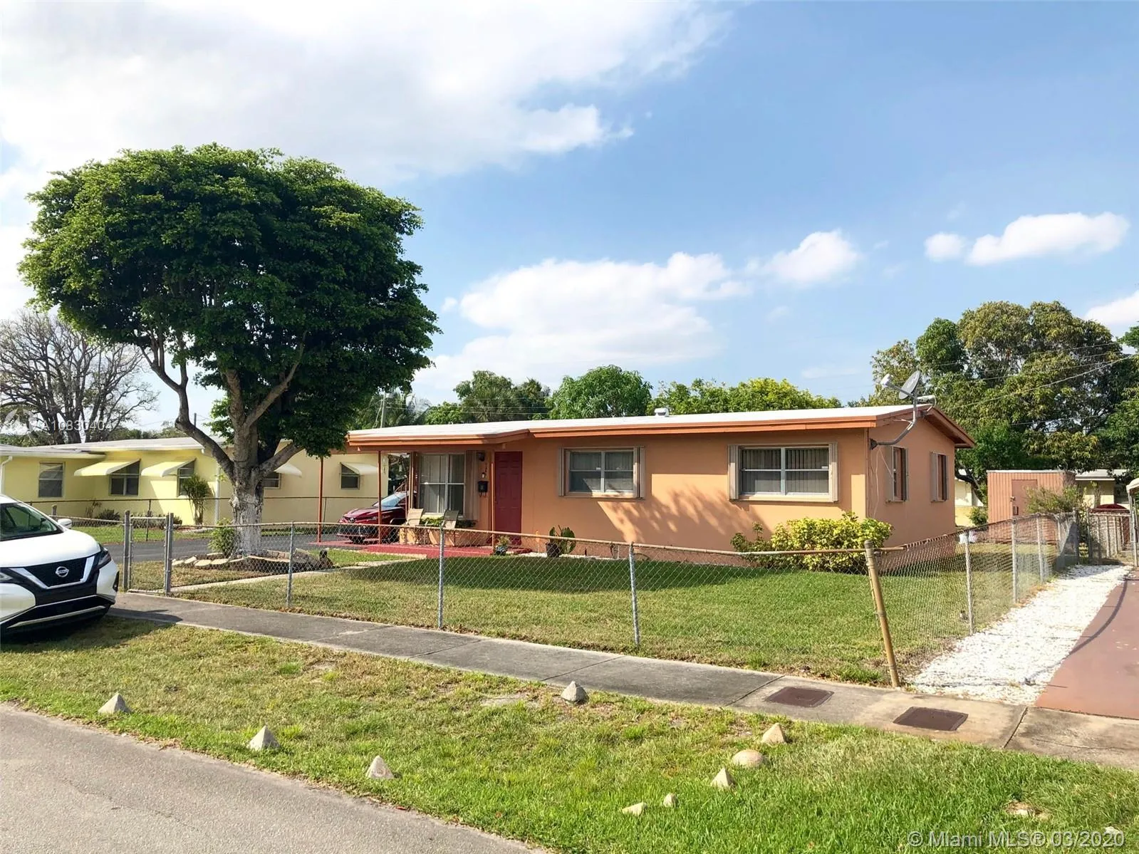 3 bedroom 2 bath for sale at 1201 NW 14th St, Fort Lauderdale FL 33311