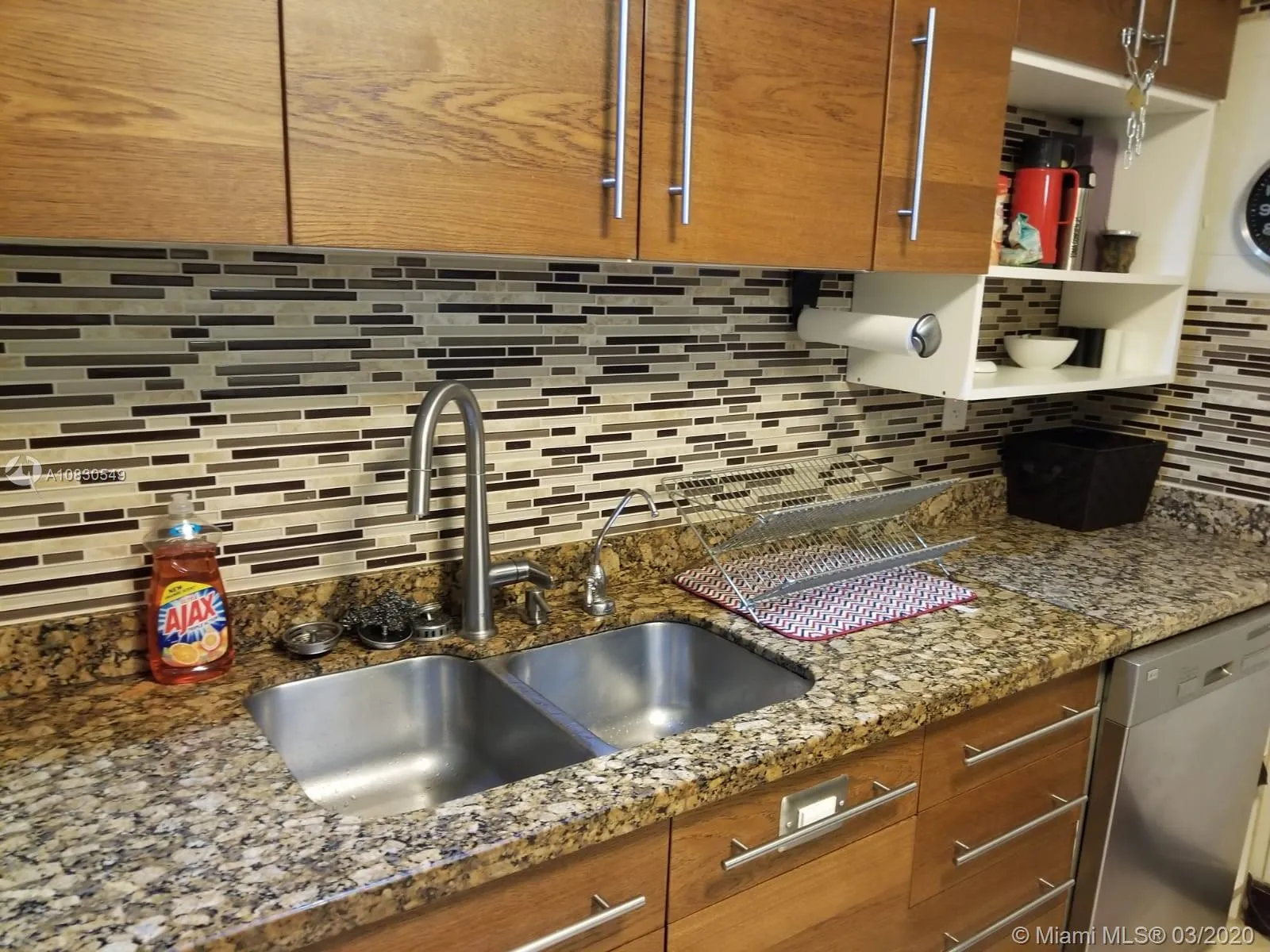 2 bedroom 2 bath for rent at 200 178th Dr # 612, Sunny Isles Beach FL 33160