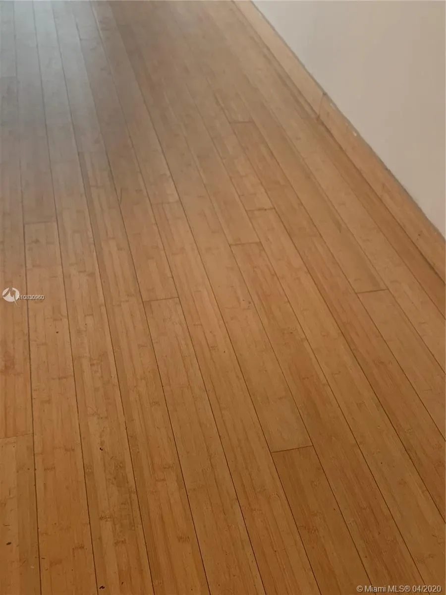 1200 Brickell Bay Dr # 3210, Miami FL 33131