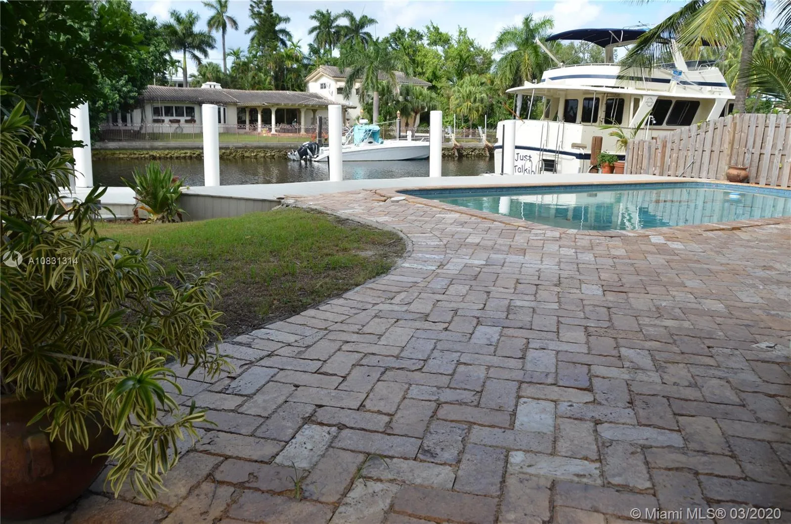 6 bedroom 6 bath for sale at 2313 E Las Olas Blvd, Fort Lauderdale FL 33301