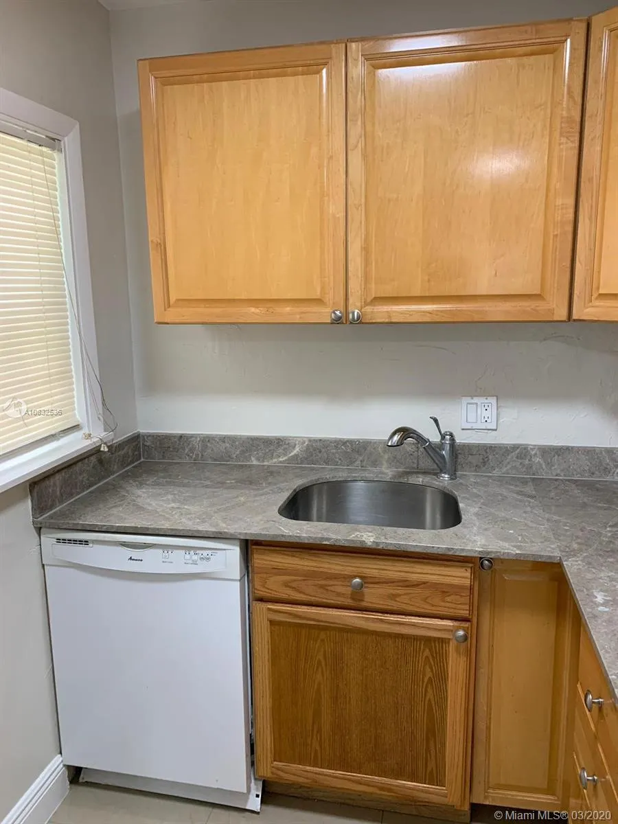 712 SW 8th Ave # A, Fort Lauderdale FL 33315