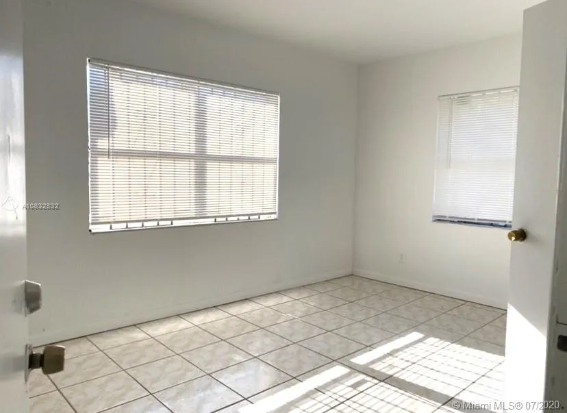 5243 NW 11th Ave # 5243, Miami FL 33127