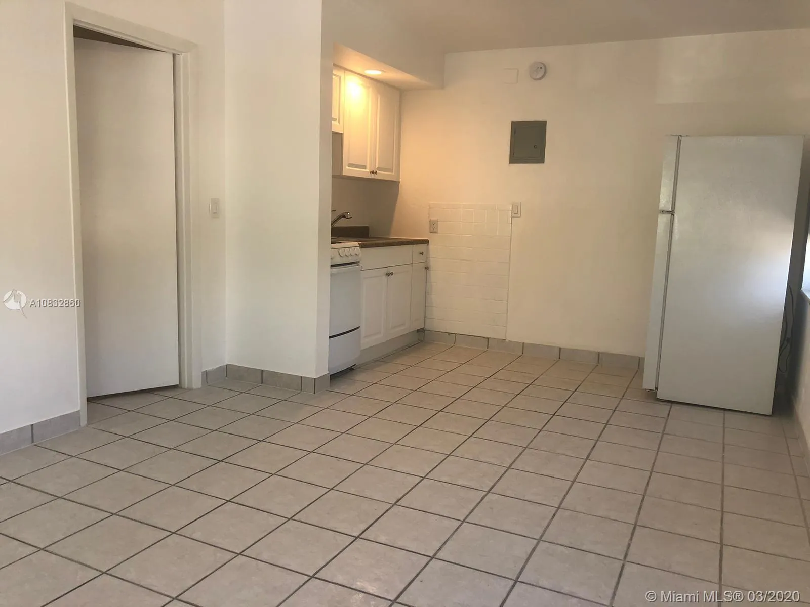 2731 SW 22nd ST, Miami FL 33133