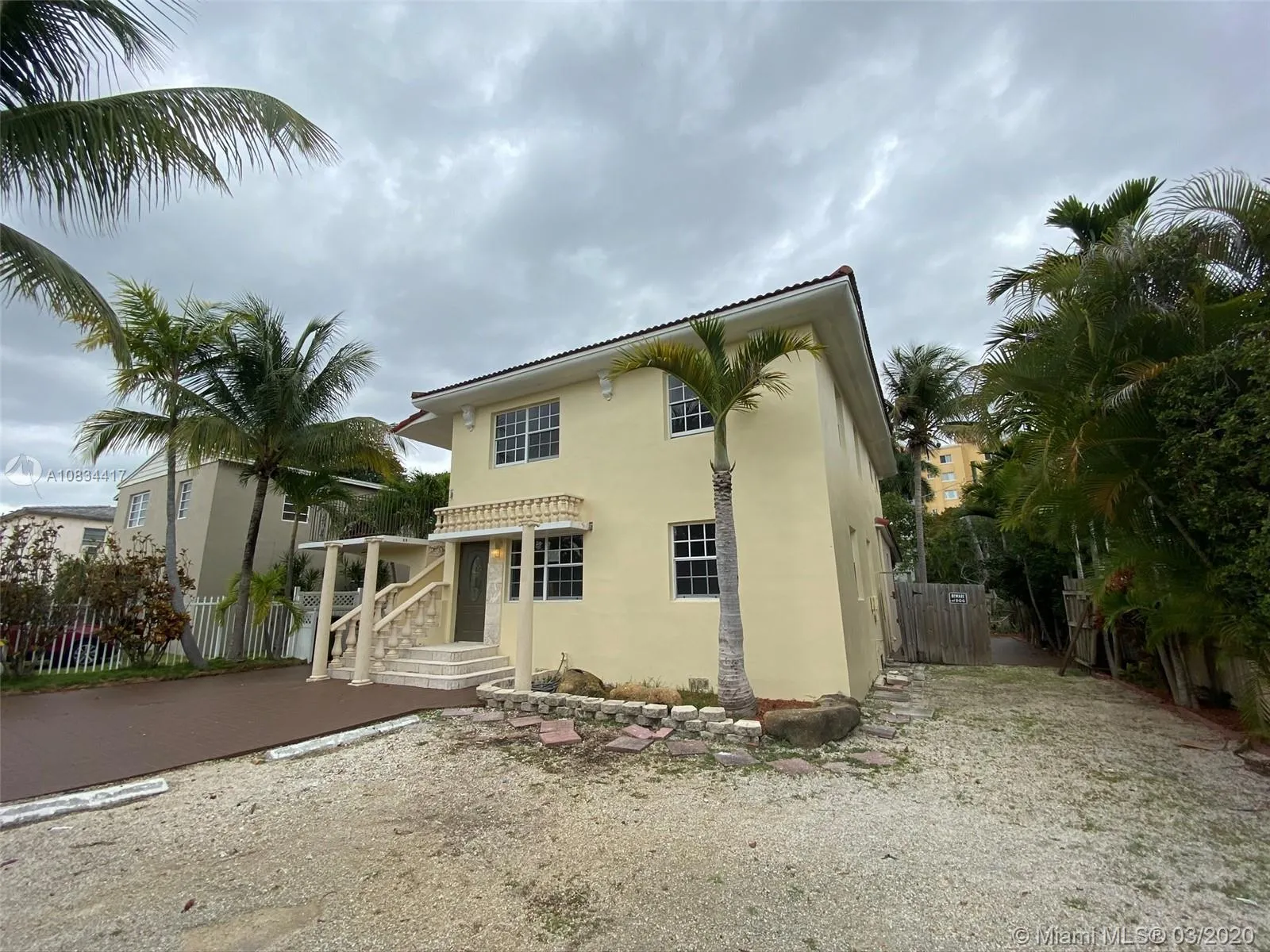 3711 SW 27th Ter, Miami FL 33134