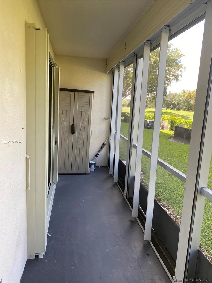 300 SW 134th Way # 112E, Pembroke Pines FL 33027