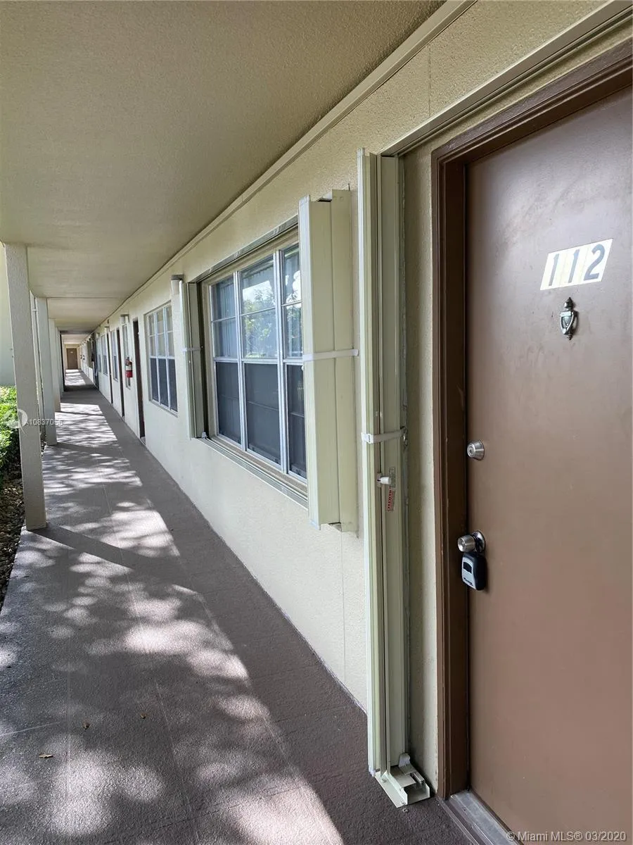 300 SW 134th Way # 112E, Pembroke Pines FL 33027