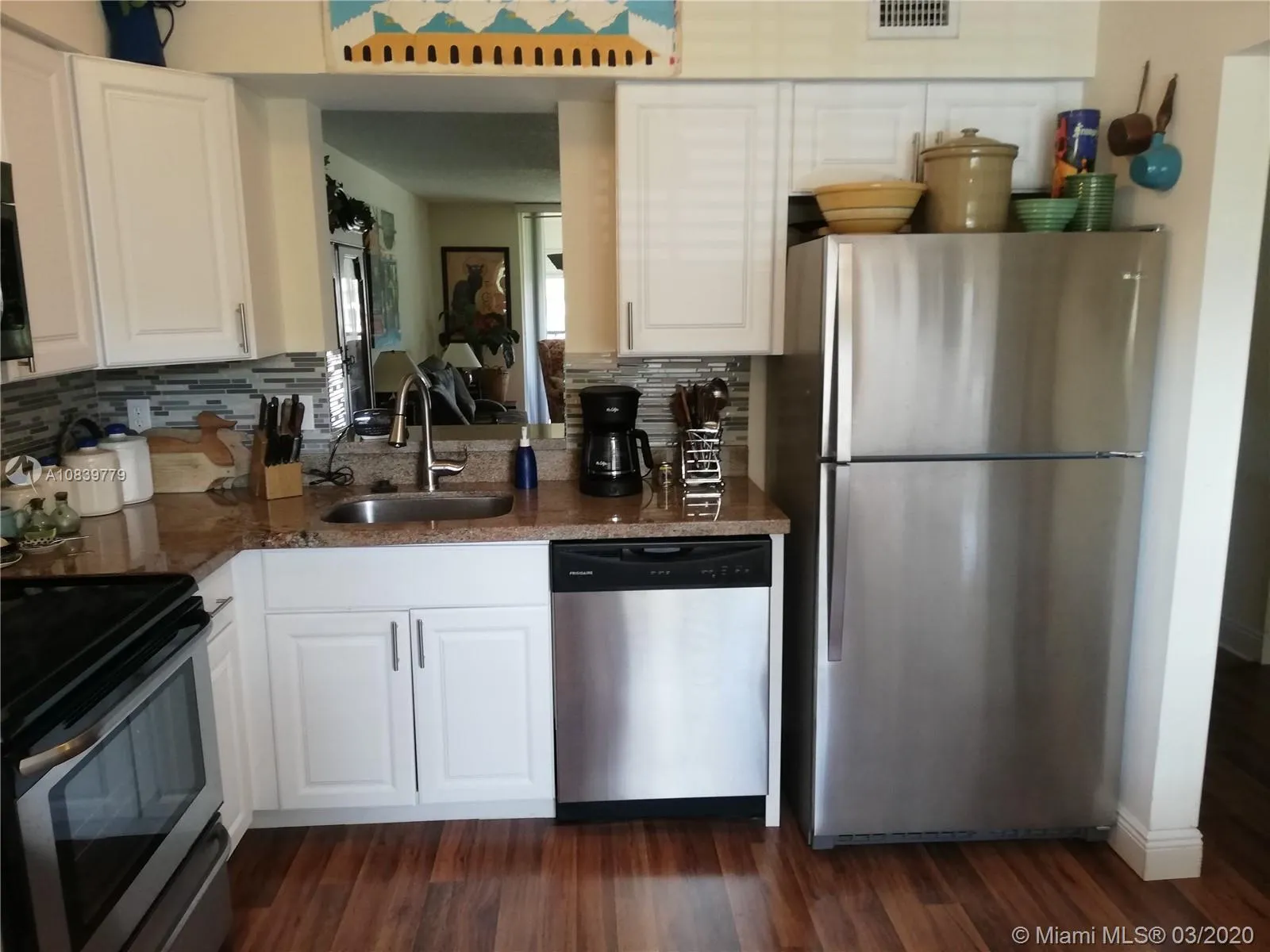 7561 NW 1st St # 208, Margate FL 33063