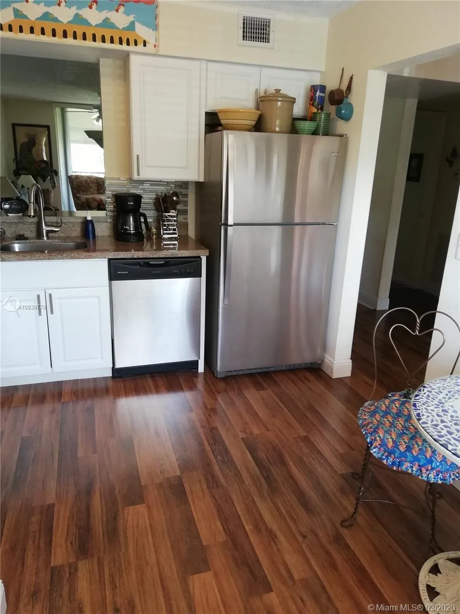 7561 NW 1st St # 208, Margate FL 33063