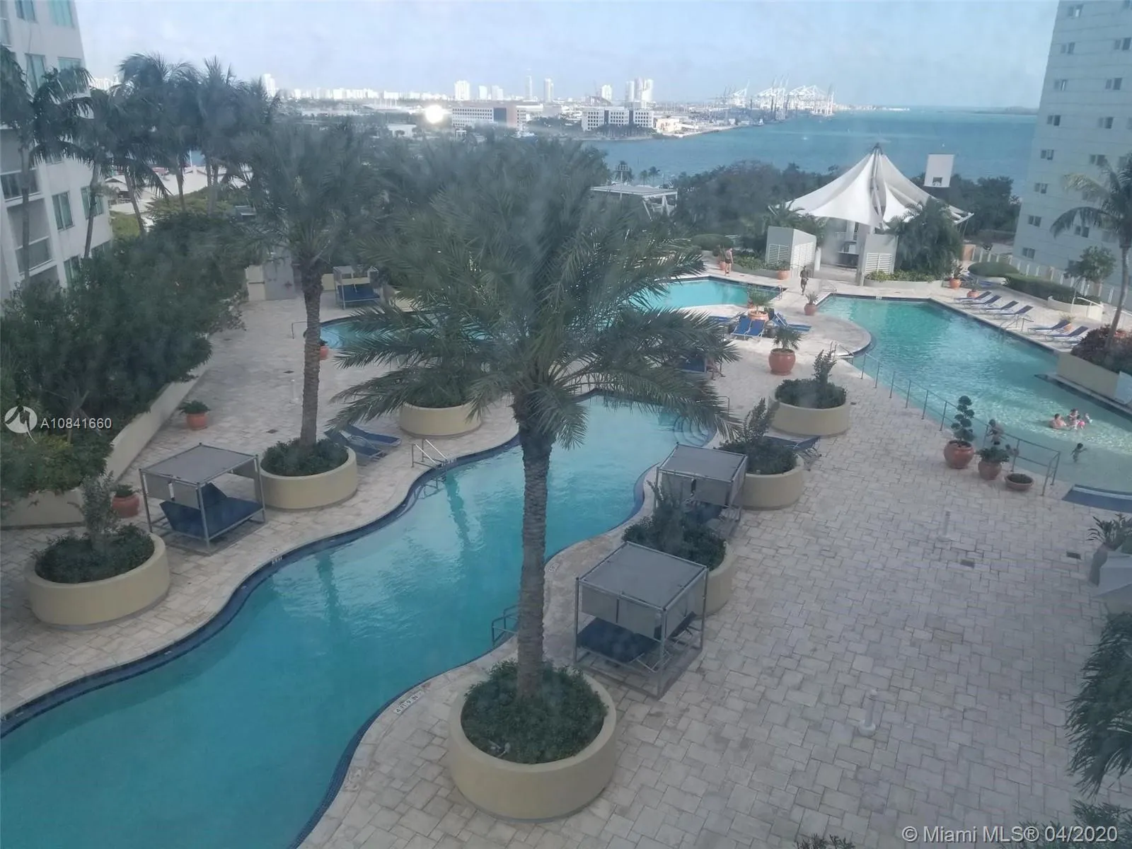 253 NE 2nd St # 905, Miami FL 33132