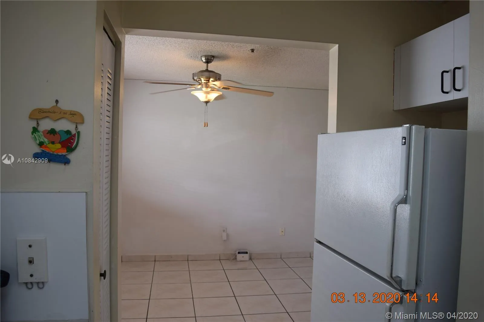 8185 NW 8th St # F5, Miami FL 33126