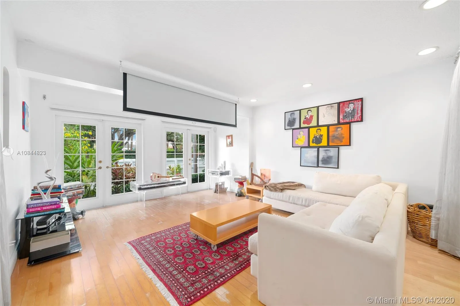 301 W Rivo Alto Dr, Miami Beach FL 33139