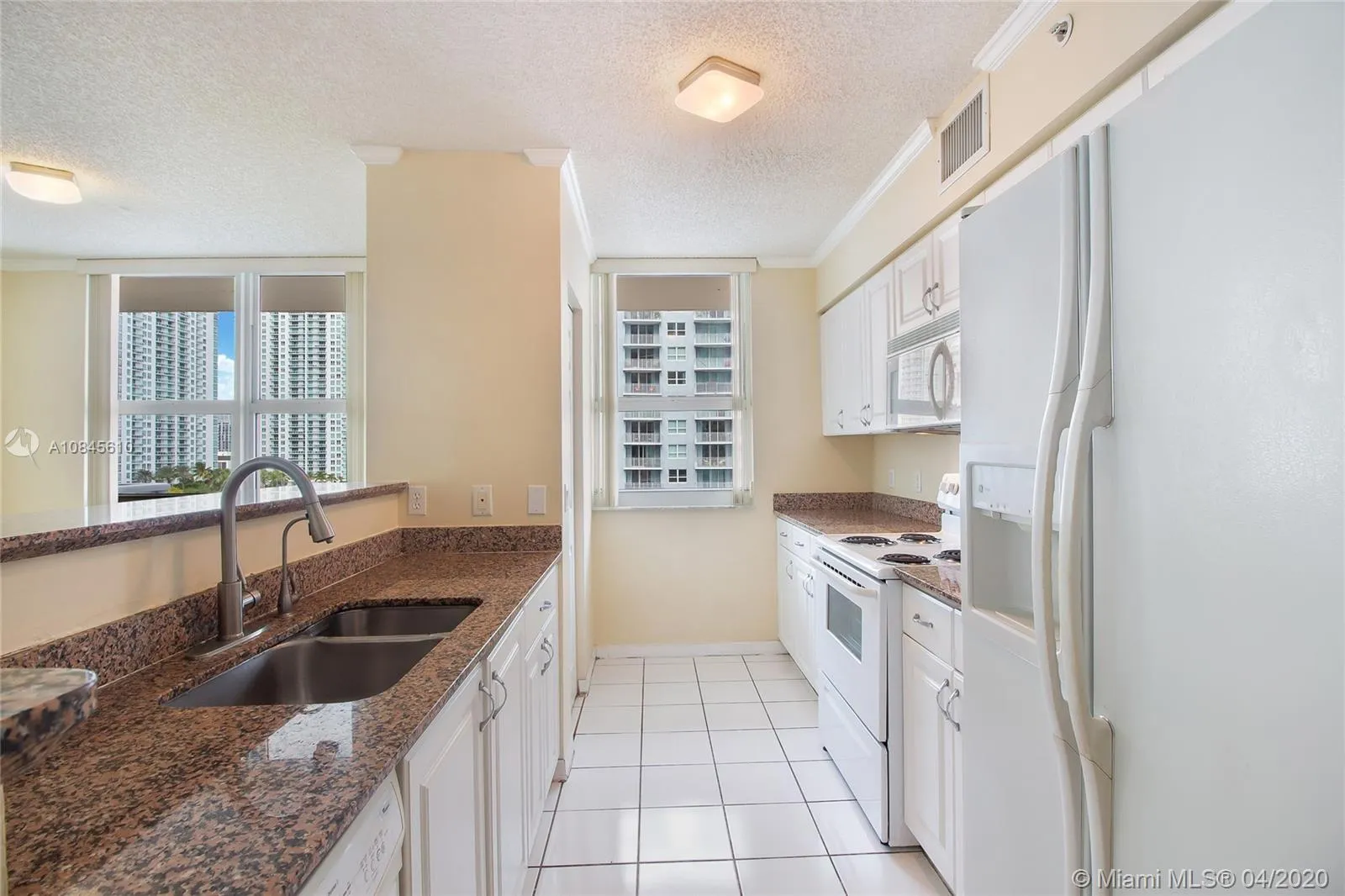 1155 Brickell Bay Dr # 1702, Miami FL 33131