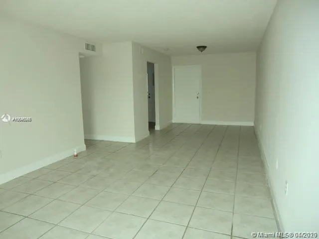 3710 NW 21st St # 207, Lauderdale Lakes FL 33311